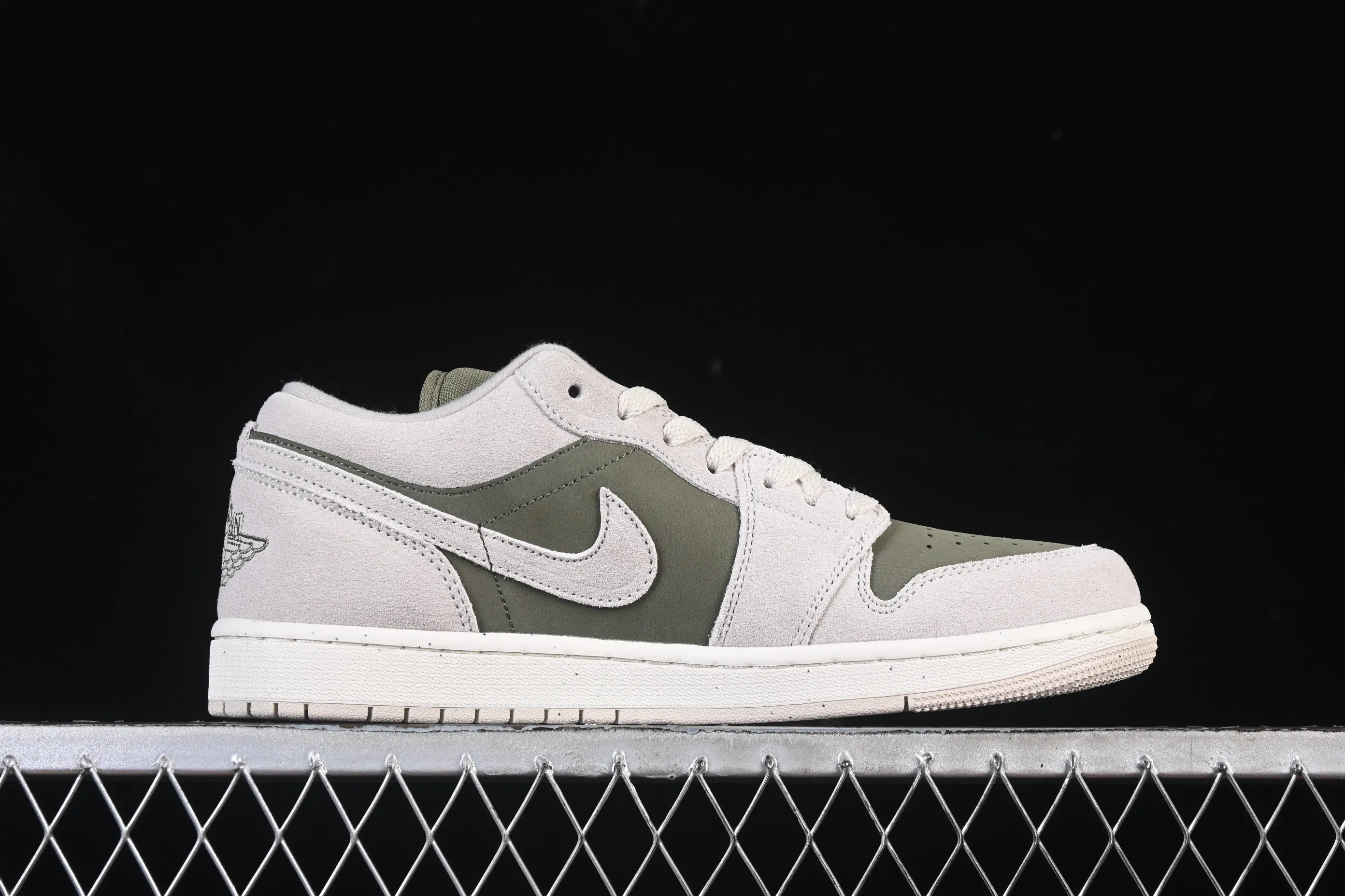 All categories Air Jordan Jordan series basketball shoes Air Jordan 1 Low Air Jordan 1 Low AJ1 Joe 1 meter green low-top cultural and casual sneakers HV4089-201
